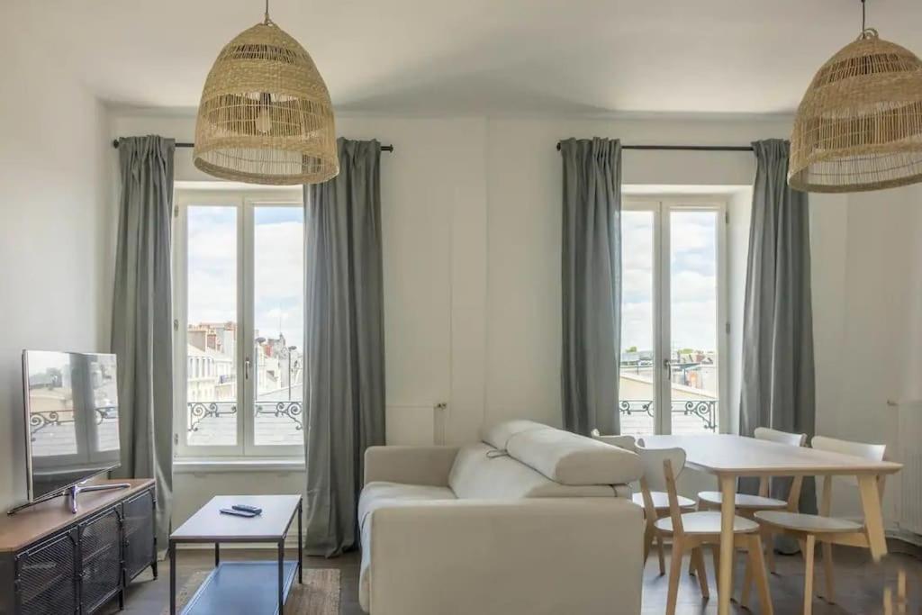 T2 Le Chatelet Daire Orléans Dış mekan fotoğraf